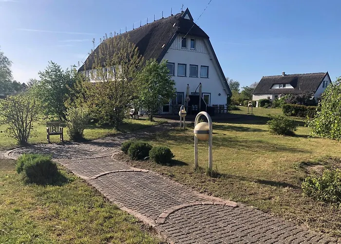 Suederhaus Hiddensee App 4 Neuendorf (Hiddensee)